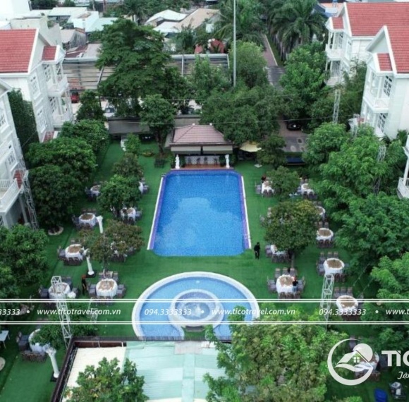 Toki Sai Gòn Resort