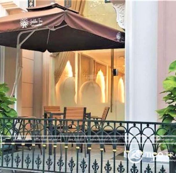 Golden Tree Hotel