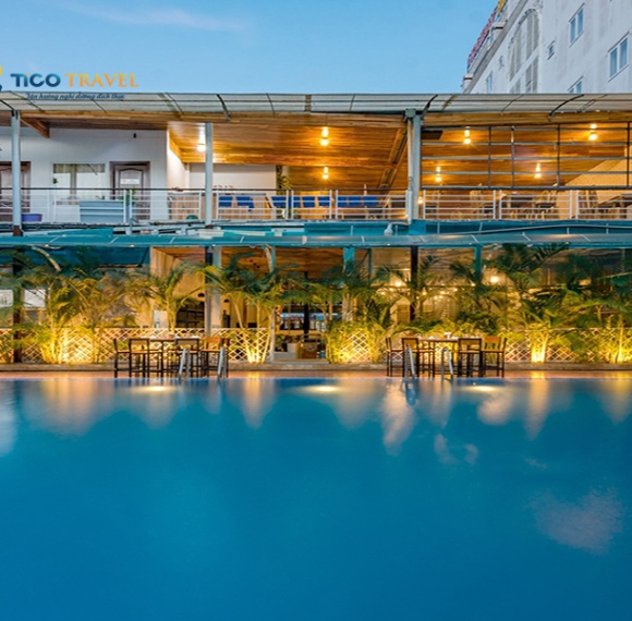 Khách sạn Holiday Phú Quốc