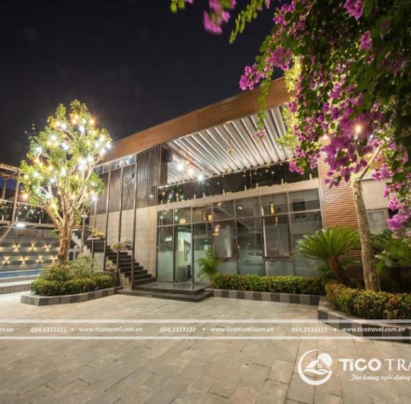 Zen Riverside Hotel