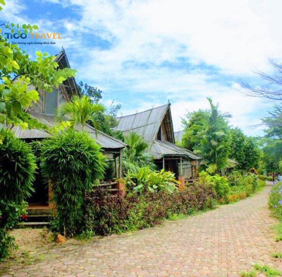 Tản Đà Spa Resort Có Bể Khoáng Nóng