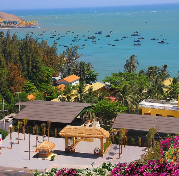 Nắng Hòn Rơm Resort