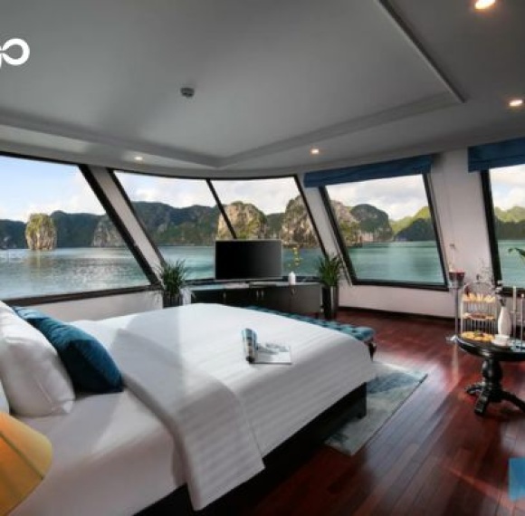 Le Theatre Cruise