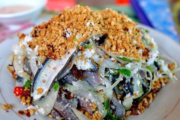 Gỏi cá trích Vũng Tàu: đặc sản biển hấp dẫn du khách