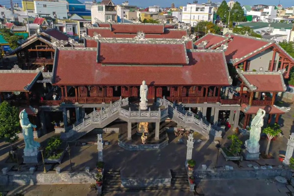 Chùa Sắc Tứ Khải Đoan: Một biểu tượng kiến trúc và tâm linh tại Buôn Ma Thuột
