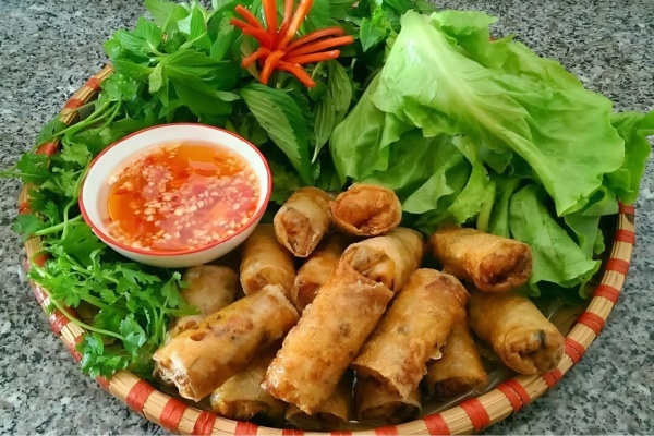 Ram đẻn – Món ngon lạ miệng từ biển cả Quảng Bình khiến thực khách mê mẩn