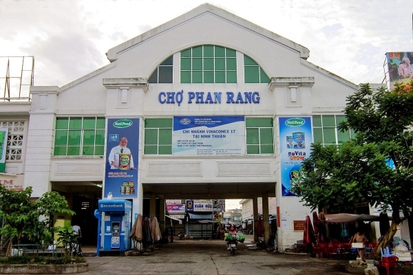 Chợ Phan Rang – Khám phá khu chợ truyền thống sôi động bậc nhất Ninh Thuận
