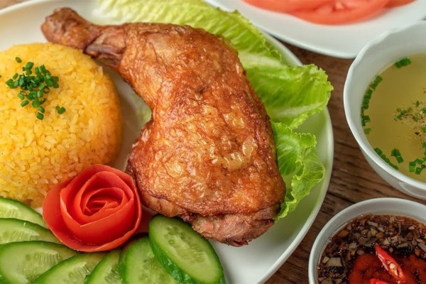 Top 15+ quán cơm gà Quy Nhơn ngon khó cưỡng 2025