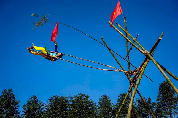 Lễ hội Đu Tiên – Nét đẹp văn hóa truyền thống làng Gia Viên, Thừa Thiên Huế