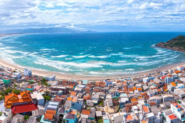 Làng chài Nhơn Hải – Điểm đến yên bình giữa lòng biển xanh