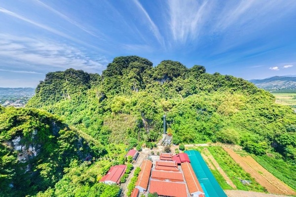 Núi Đầu Rồng – Hành trình khám phá quần thể danh thắng linh thiêng giữa núi rừng