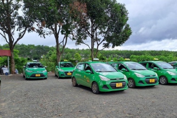 Kinh nghiệm chọn taxi Đắk Nông và các hãng xe uy tín 2025
