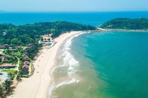 Khám phá bãi biển Thạch Hải Hà Tĩnh yên bình và thơ mộng