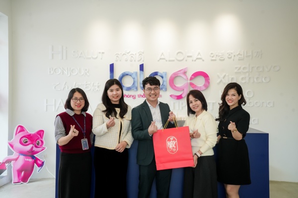 Lalago & Duyên Hà Resort Cam Ranh: Trao gửi quà Tết, lan tỏa gắn kết