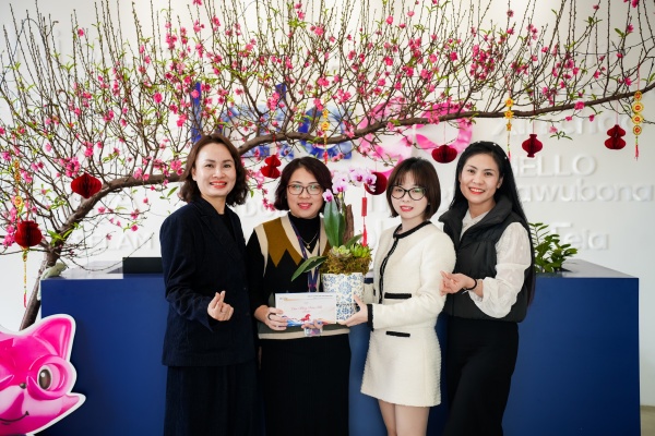 Món quà Tết ý nghĩa từ Đối tác Venusgiti Hot Spring Resort & Spa gửi đến Lalago