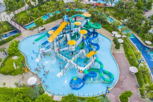 Công Viên Nước Typhoon Water Park Hạ Long: Điểm Vui chơi Mùa Hè Không Thể Bỏ Lỡ