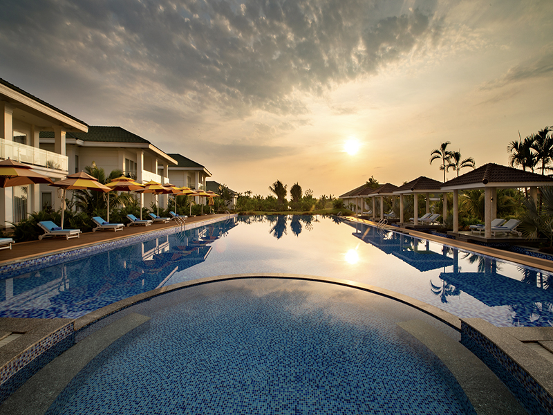 Gold Coast Hotel Resort & Spa