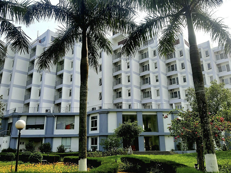 Eureka Linh Trường