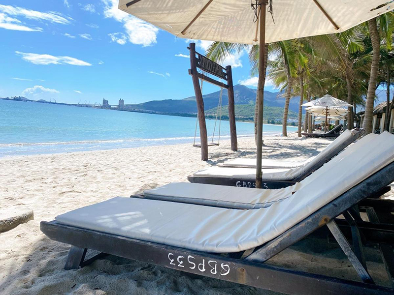 GM Doc Let Beach Resort & Spa
