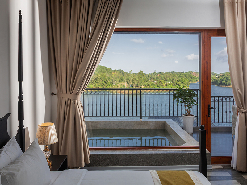 Phòng Deluxe 3 người (Deluxe Triple Room)