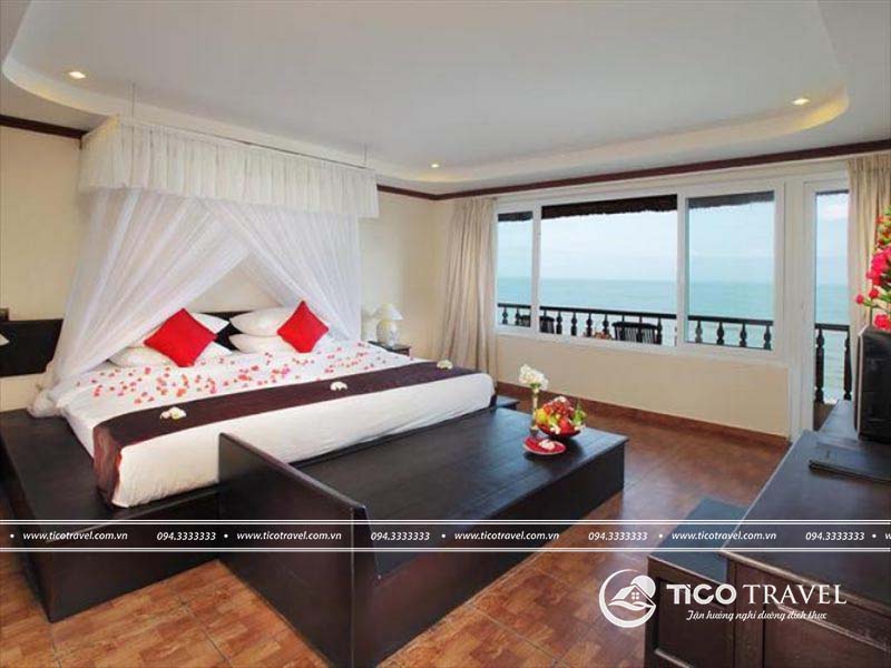 Rock Water Bay Resort