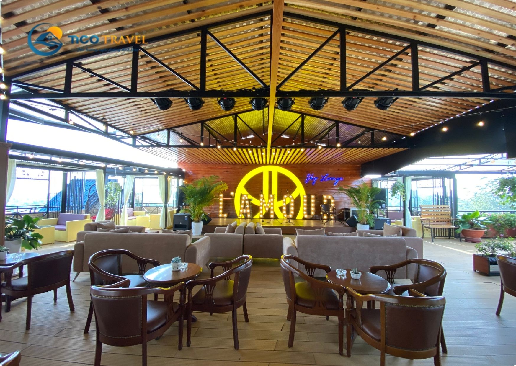 Ladalat Hotel