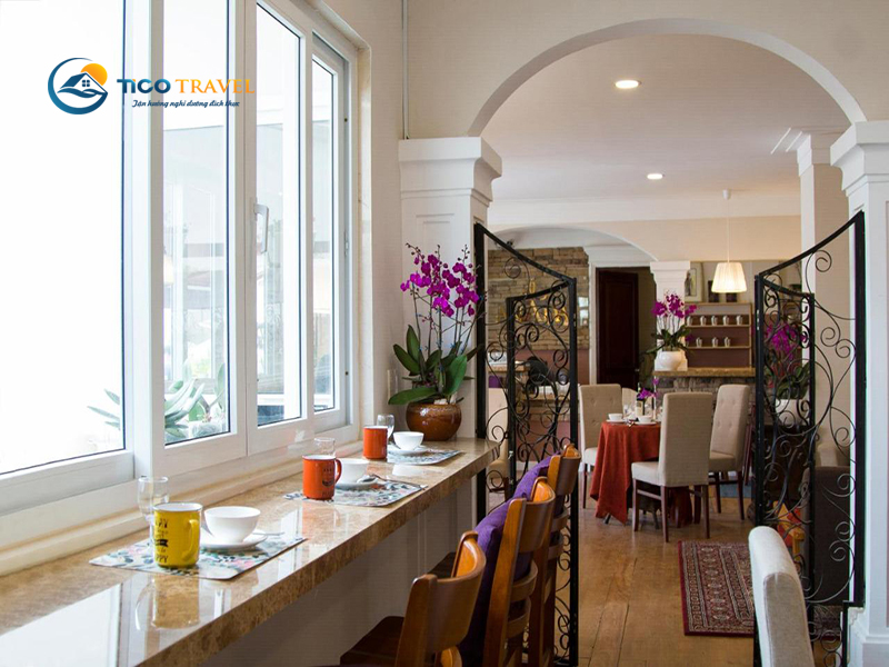 Anada Hotel & Suites