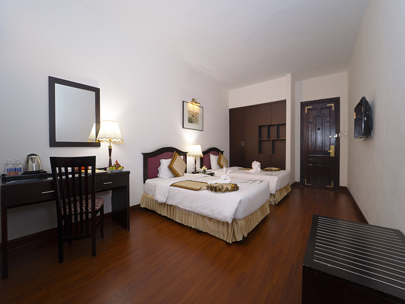 Century Riverside Huế