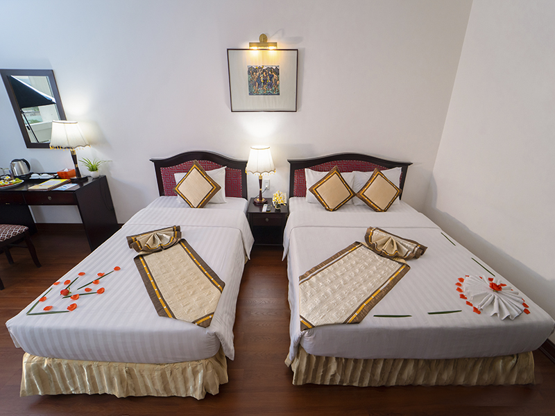 Century Riverside Huế