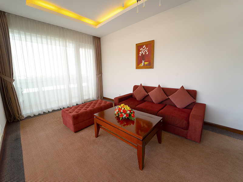 Century Riverside Huế