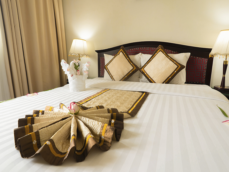 Century Riverside Huế