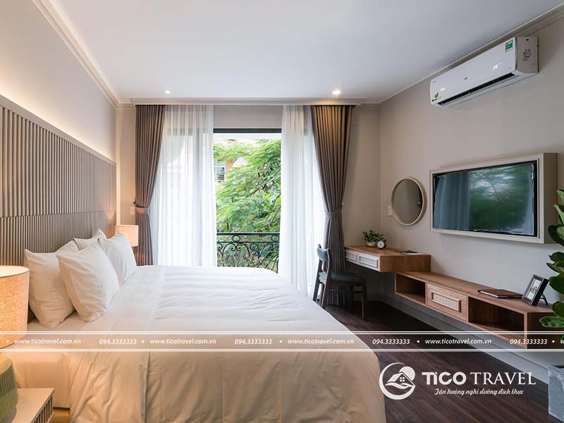 Charmaine’s Hotel & Apartment