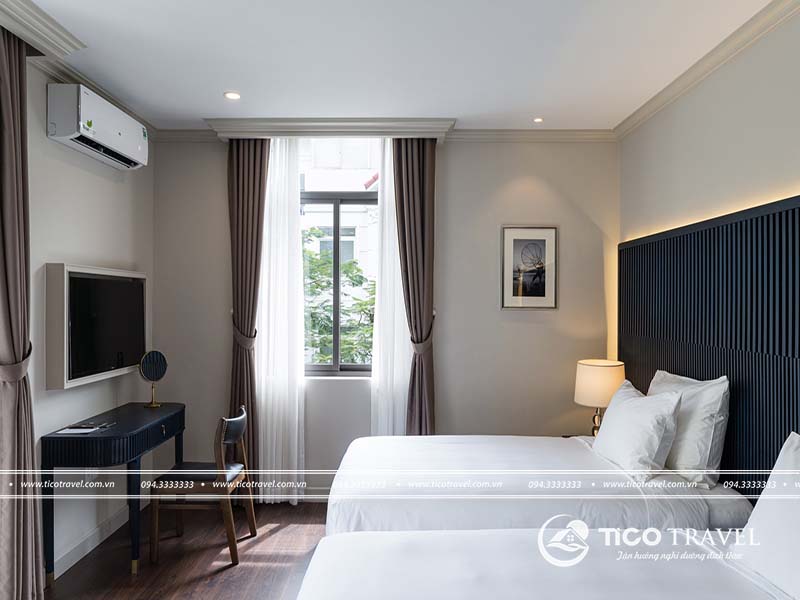 Charmaine’s Hotel & Apartment