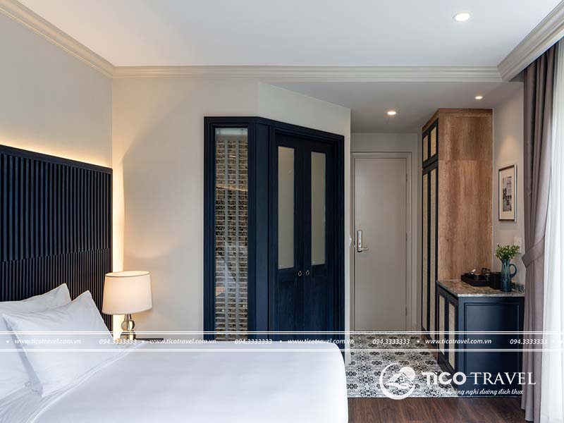 Charmaine’s Hotel & Apartment