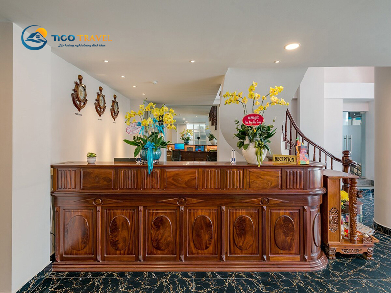 Khách sạn Holiday Phú Quốc