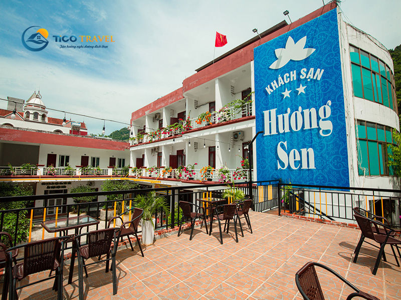 Khách sạn Hương Sen Mộc Châu