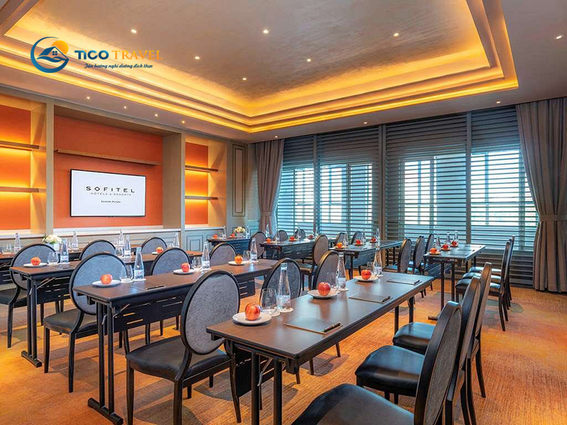 Khách sạn Sofitel Sài Gòn