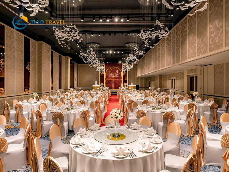 Khách sạn Sofitel Sài Gòn
