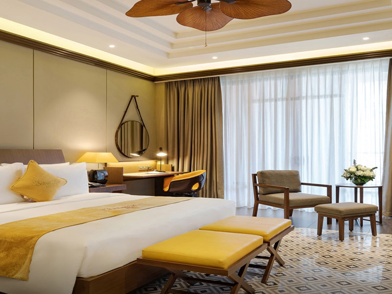 Senna Hue Hotel
