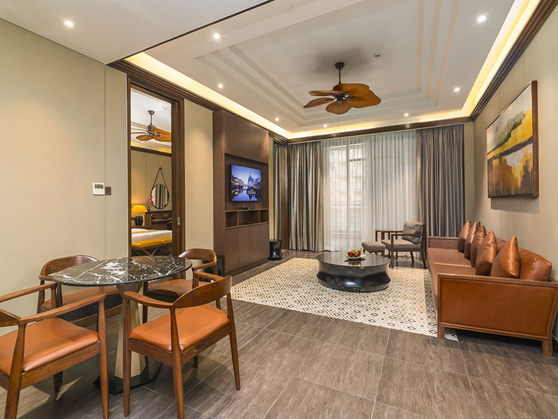 Senna Hue Hotel