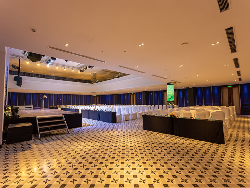 White Lotus Hue Hotel