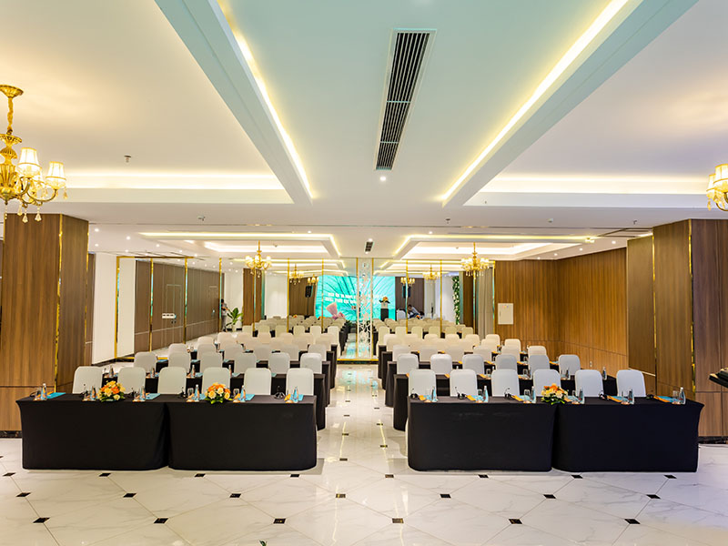 White Lotus Hue Hotel