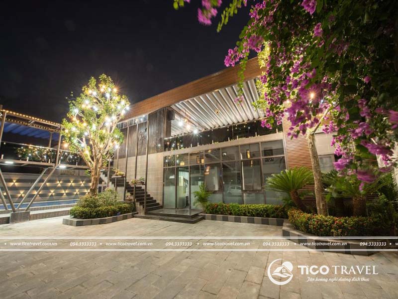 Zen Riverside Hotel