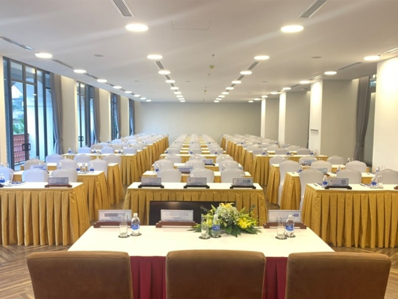 Senna Hue Hotel