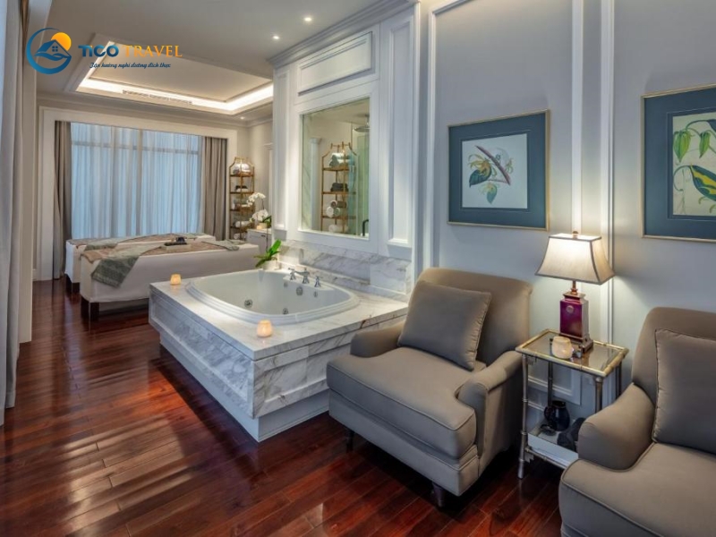Mia Saigon Luxury Boutique Hotel