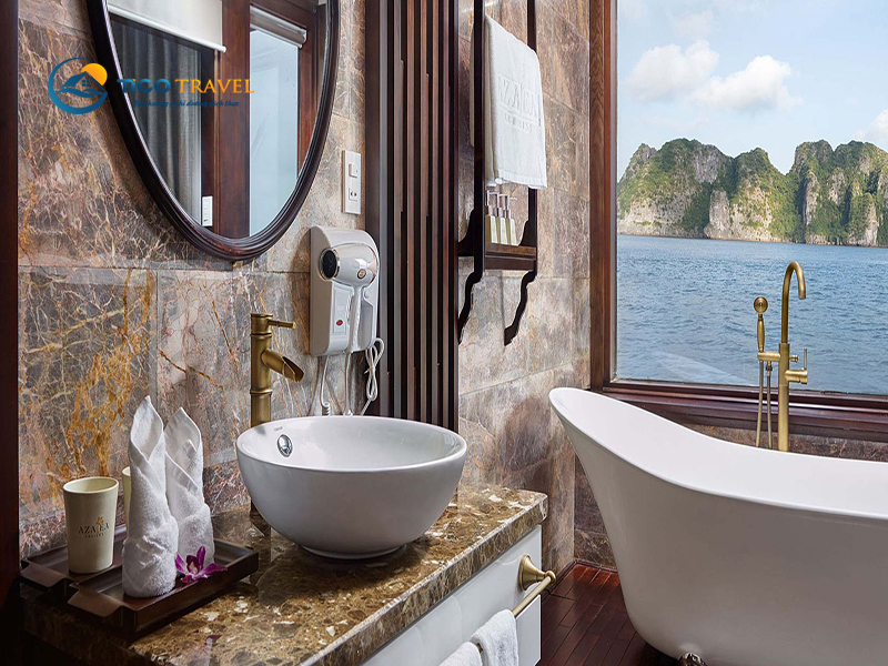 Azela Cruise Hạ Long