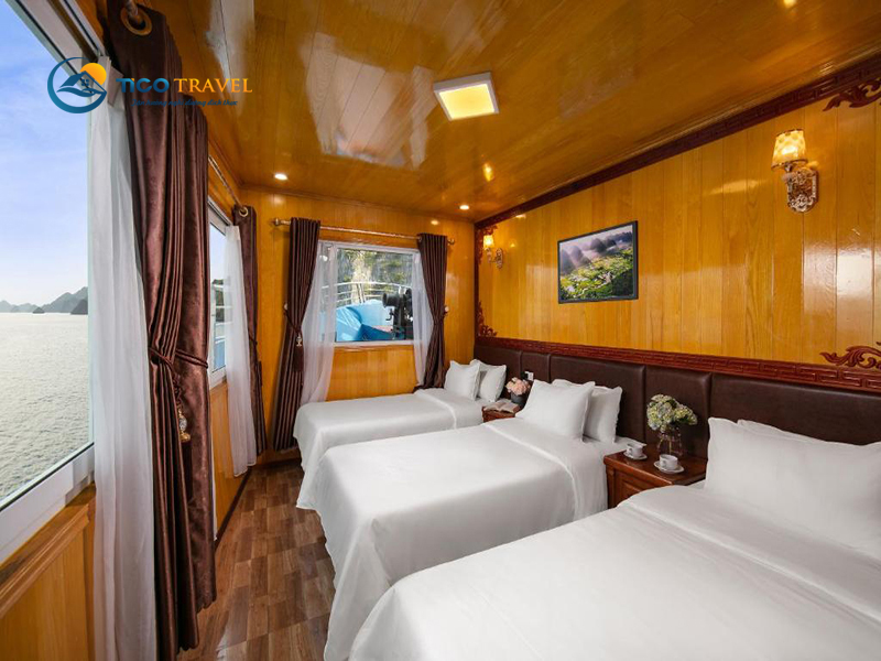 Azela Cruise Hạ Long