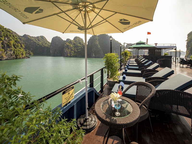 Rosy Cruise Hạ Long