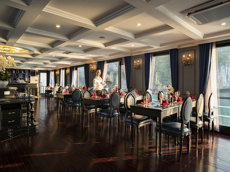Rosy Cruise Hạ Long