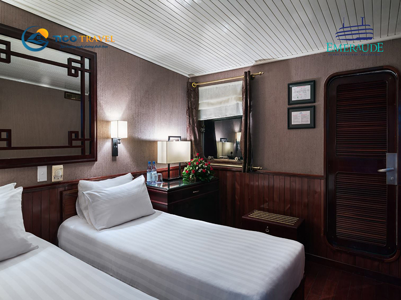 Emotion Cruise Halong Bay